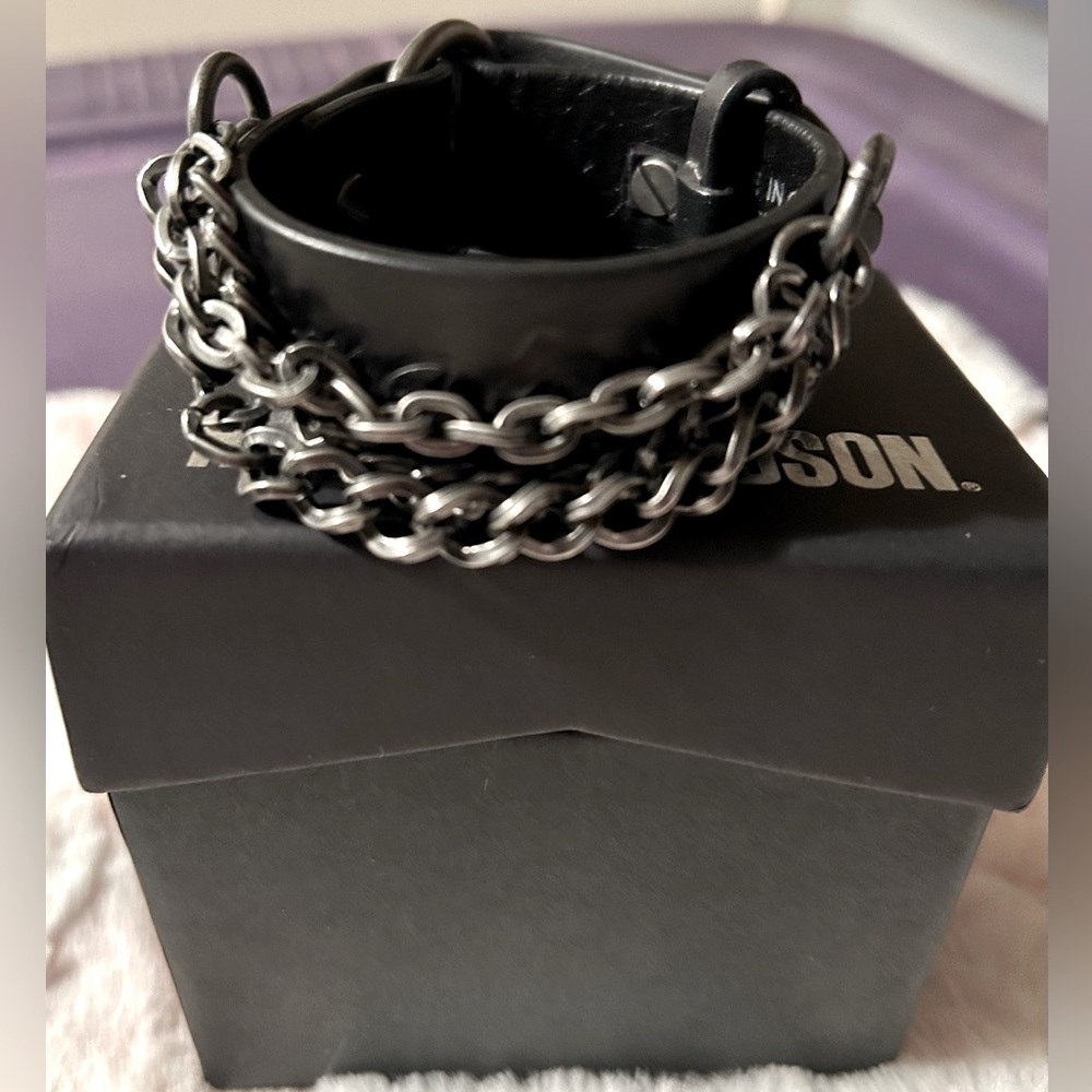 NIB Harley Davidson Unchained Cuff Bracelet